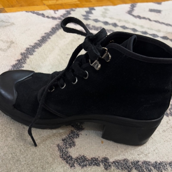Real suede heeled lace up booties - Picture 3 of 5